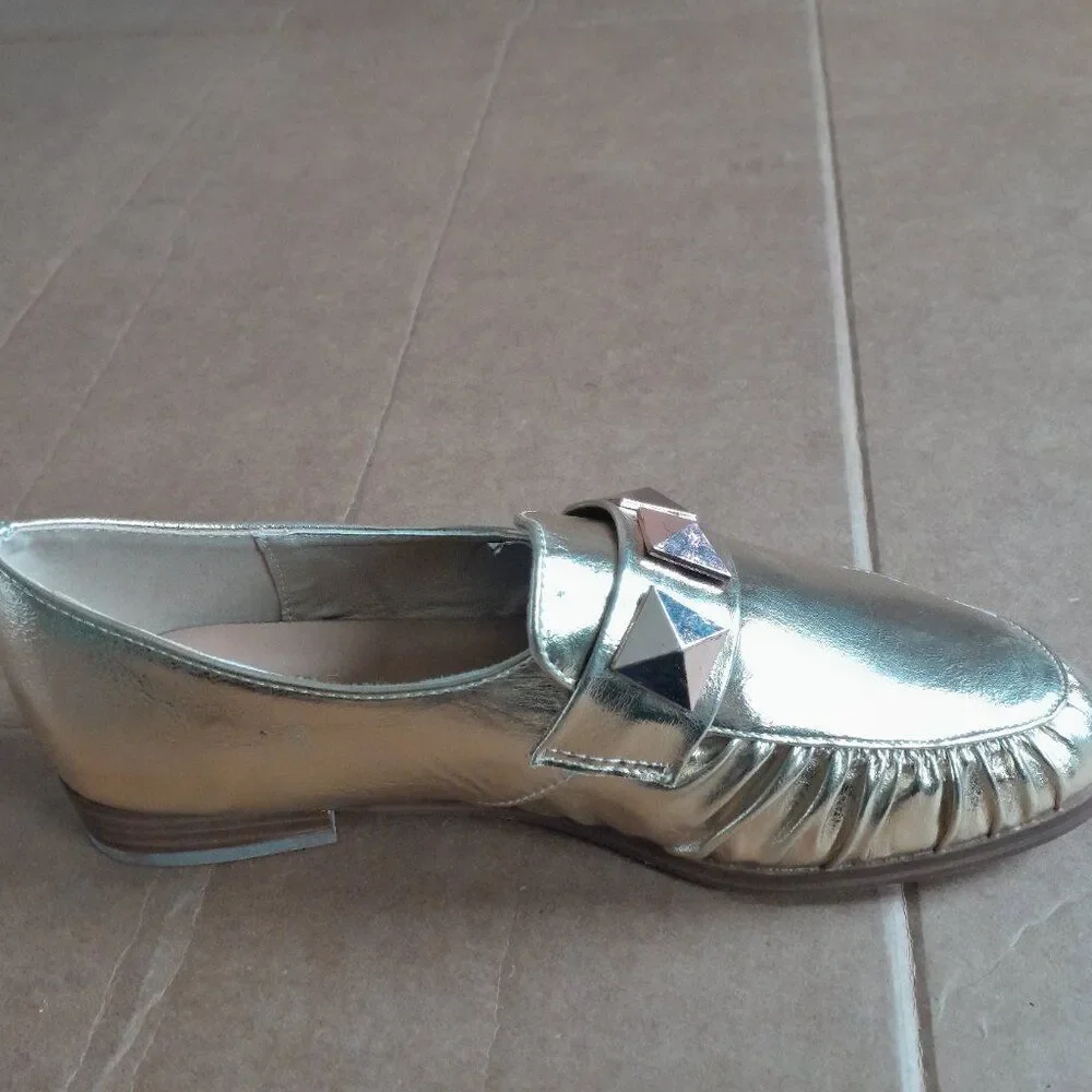 Catherine Malandrino Women’s Shoes Gold Loafer Slip On Casual New Size 8